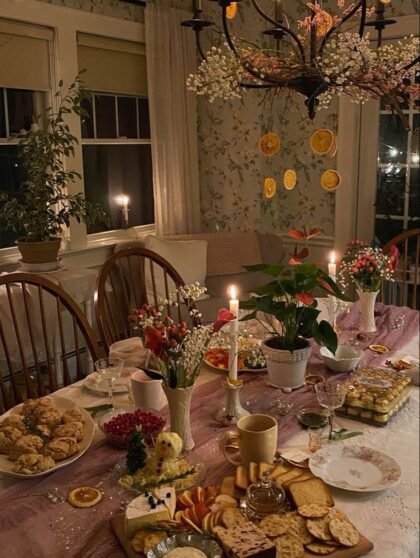 A beautiful Christmas dinner setup at a table and decor.